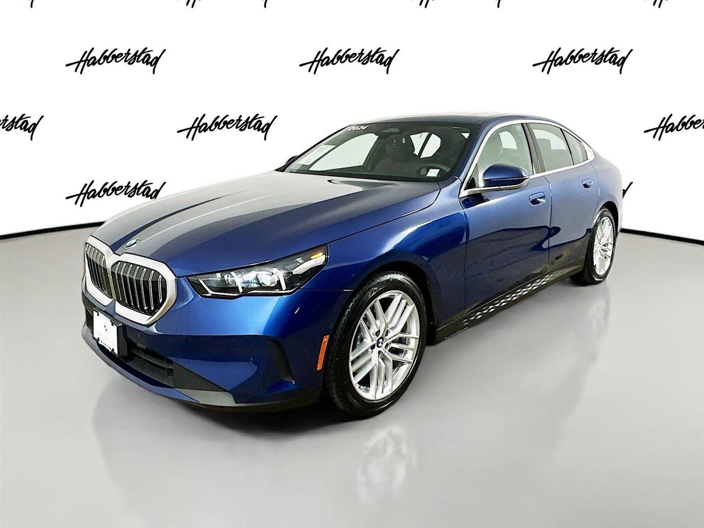 2024 BMW 5 Series 530i — Sedan — 10,040 mi — Huntington Station, NY