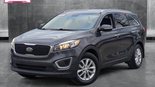 2017 Kia Sorento LX — SUV — 86,950 mi — Knoxville, TN