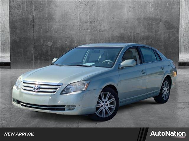 2005 Toyota Avalon Limited — Sedan — 115,197 mi — Knoxville, TN