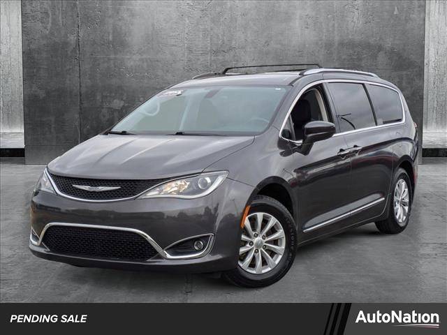 2019 Chrysler Pacifica Touring L — Minivan — 61,842 mi — Knoxville, TN
