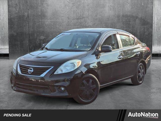 2012 Nissan Versa 1.6 SV — Sedan — 98,184 mi — Knoxville, TN