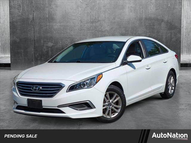 2017 Hyundai Sonata SE — Sedan — 91,186 mi — Knoxville, TN
