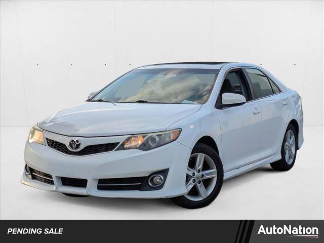 2014 Toyota Camry SE — Sedan — 83,631 mi — Knoxville, TN