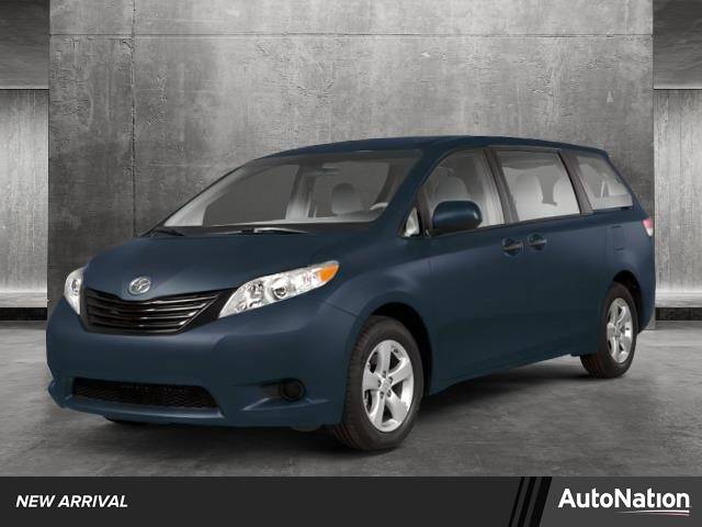 2011 Toyota Sienna LE — Minivan — 168,745 mi — Knoxville, TN