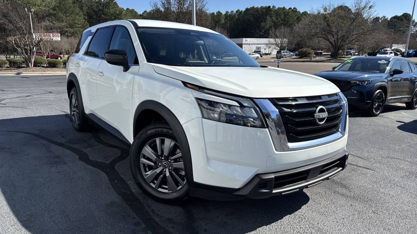 2023 Nissan Pathfinder S — SUV — 124,084 mi — Fayetteville, NC
