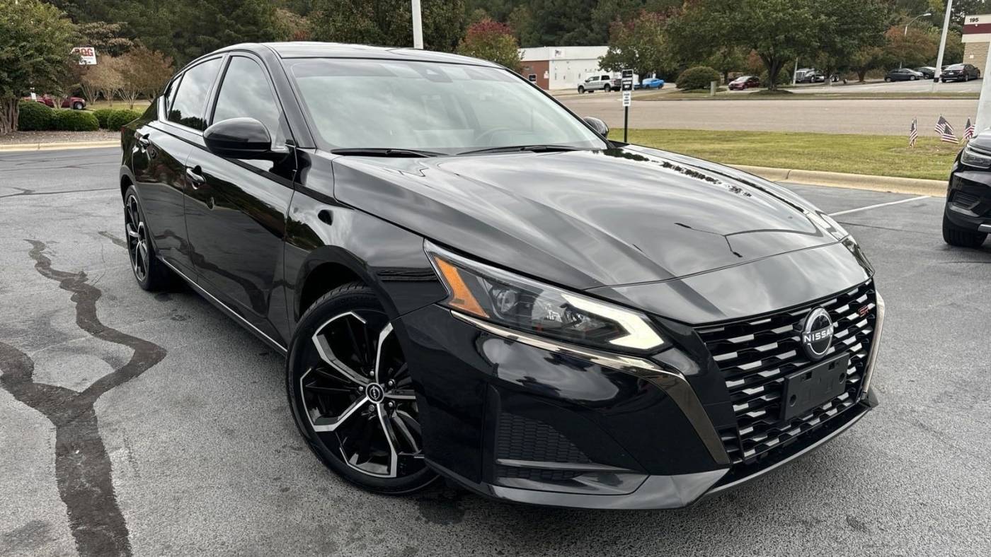 2023 Nissan Altima SR — Sedan — 28,002 mi — Fayetteville, NC
