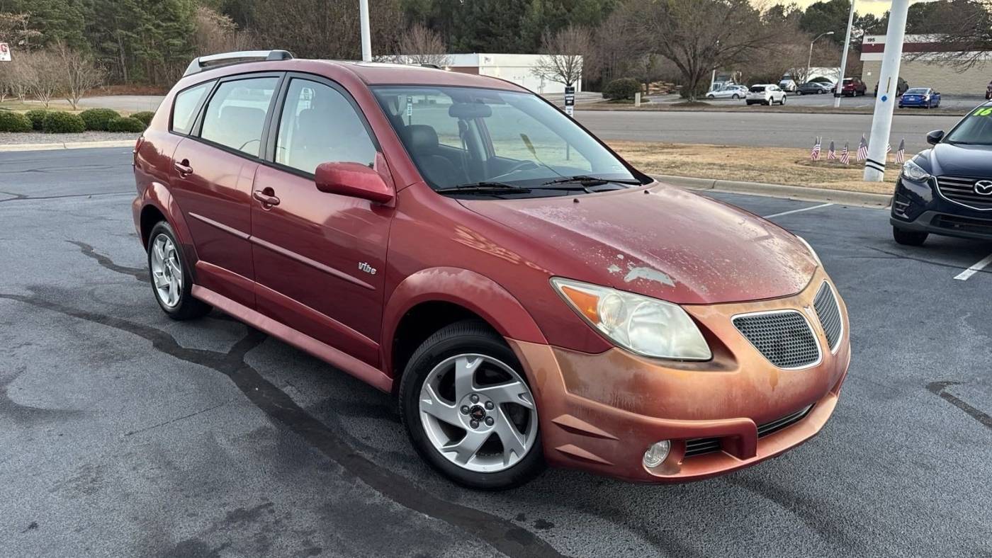 2006 Pontiac Vibe Base — Sedan — 146,240 mi — Fayetteville, NC