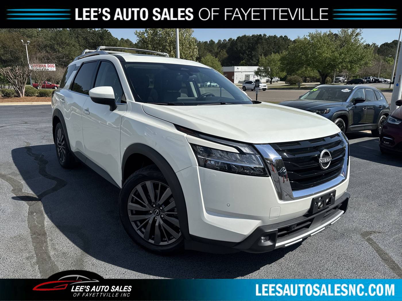 2022 Nissan Pathfinder SL — SUV — 31,359 mi — Fayetteville, NC