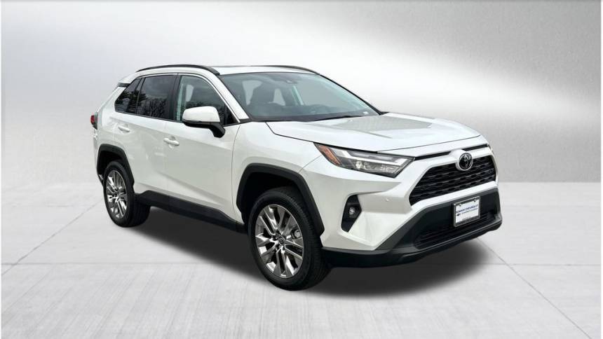 2024 Toyota RAV4 XLE Premium — SUV — 17,482 mi — Manassas, VA