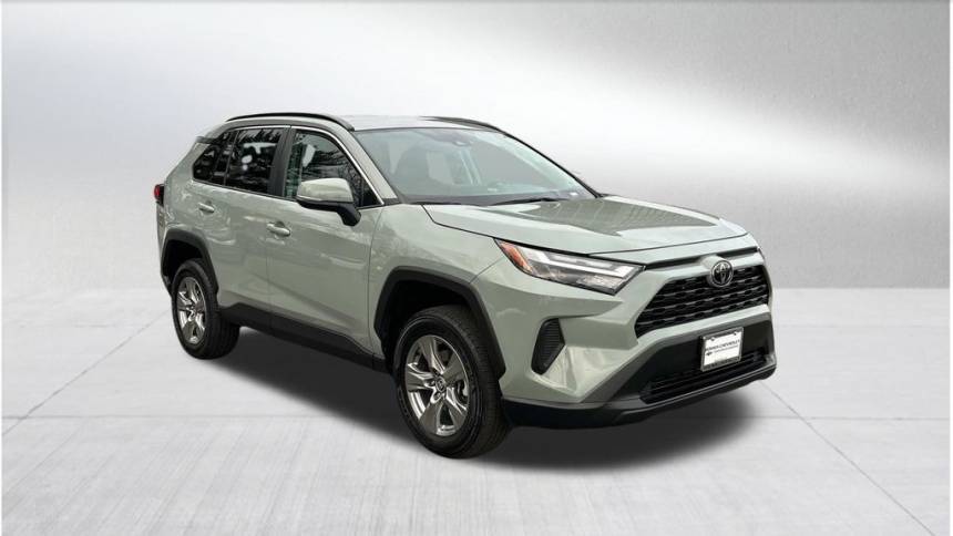2023 Toyota RAV4 XLE — SUV — 31,887 mi — Manassas, VA
