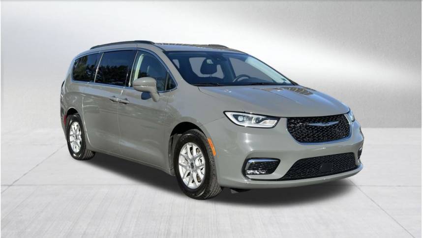 2022 Chrysler Pacifica Touring L — Minivan — 66,675 mi — Manassas, VA
