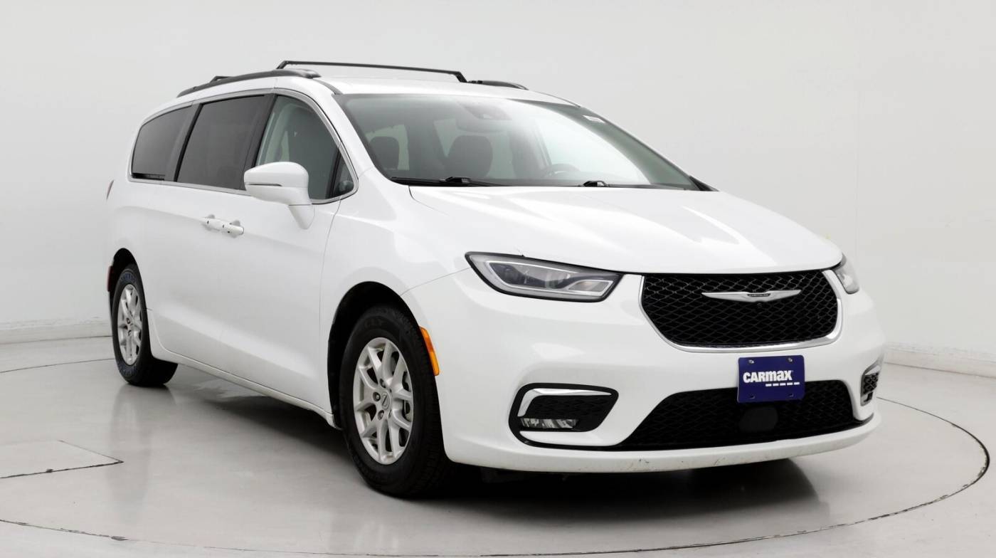 2022 Chrysler Pacifica Touring L — Minivan — 57,755 mi — Norman, OK
