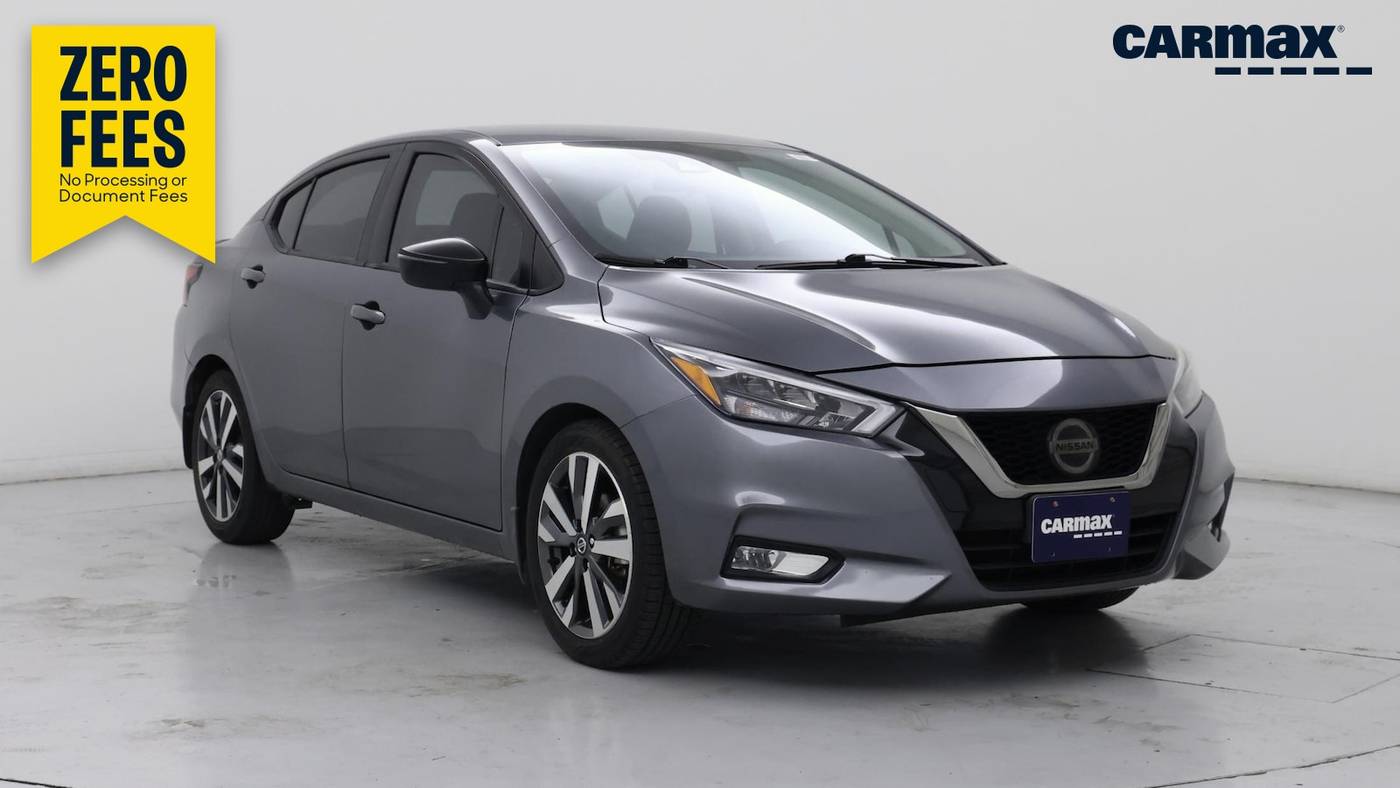 2021 Nissan Versa SR