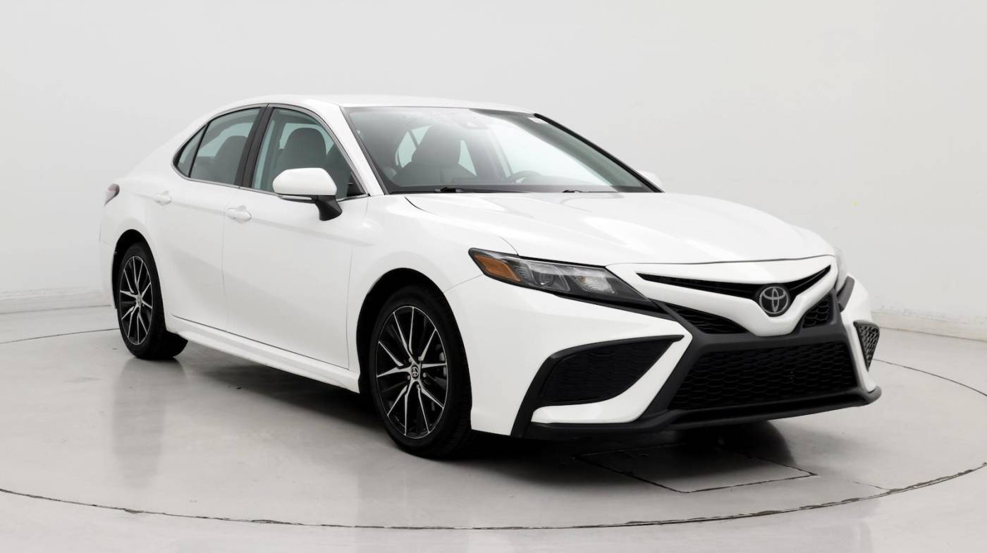 2022 Toyota Camry SE — Sedan — 58,292 mi — Norman, OK