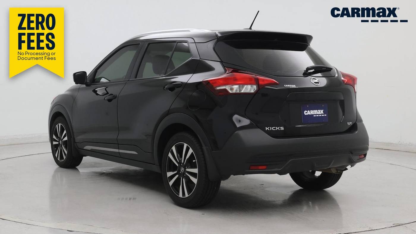 2019 Nissan Kicks SR