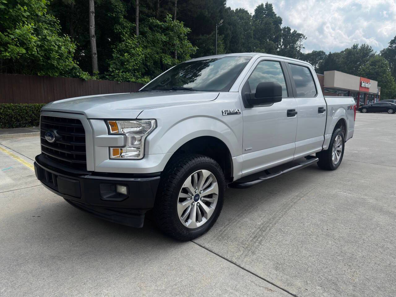2017 Ford F-150 XL — Pickup Truck — 87,941 mi — Liburn, GA