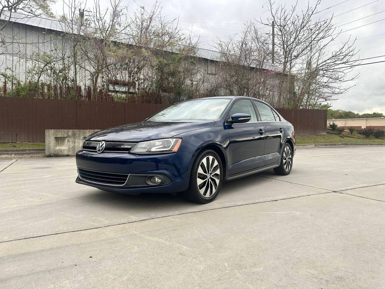 2014 Volkswagen Jetta Hybrid SEL Premium — Sedan — 103,521 mi — Liburn, GA