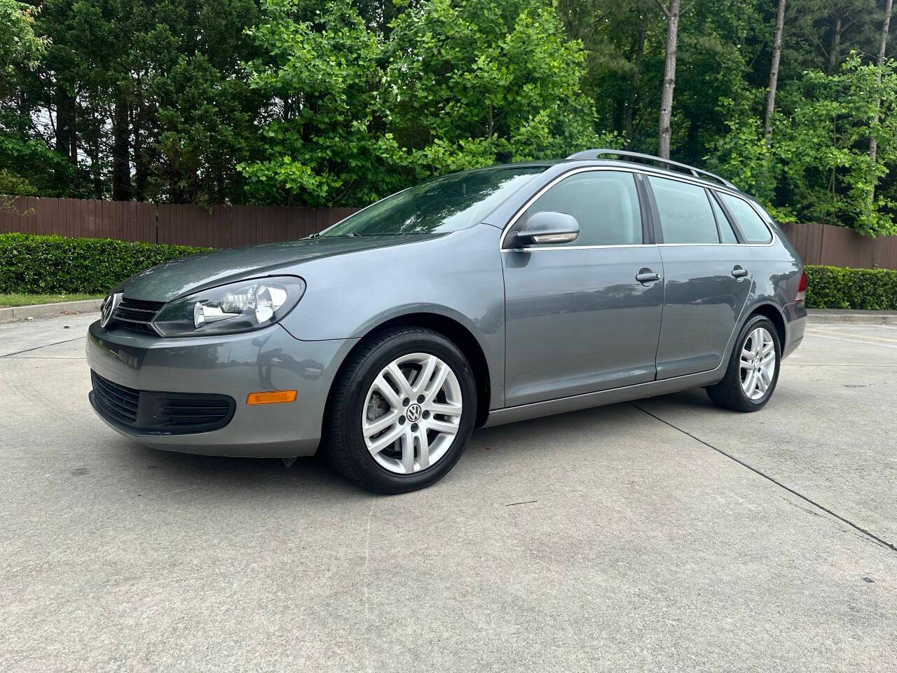2010 Volkswagen Jetta TDI — Wagon — 138,303 mi — Liburn, GA