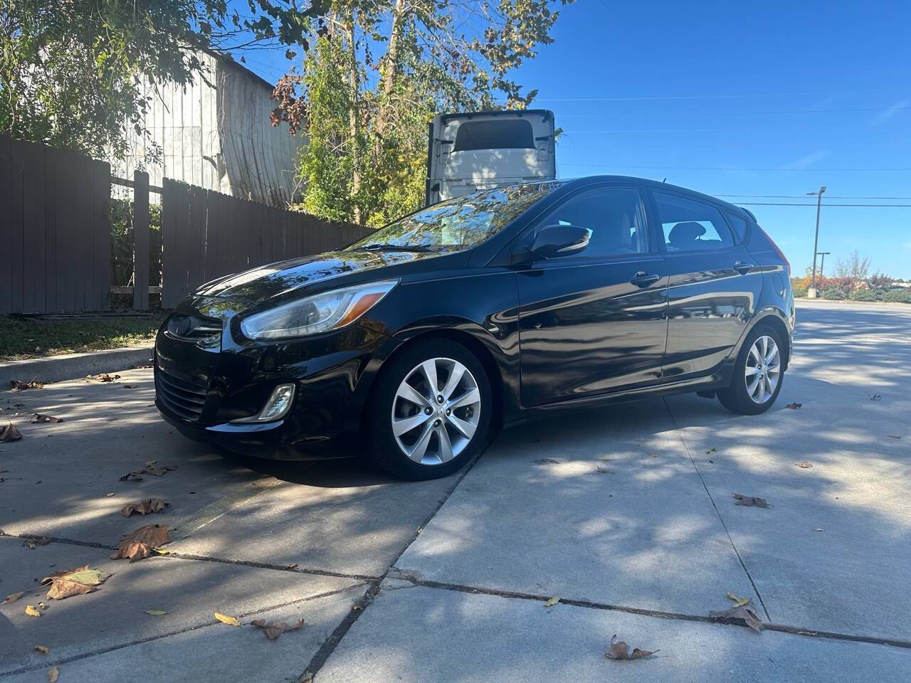 2014 Hyundai Accent SE — Hatchback — 158,145 mi — Liburn, GA