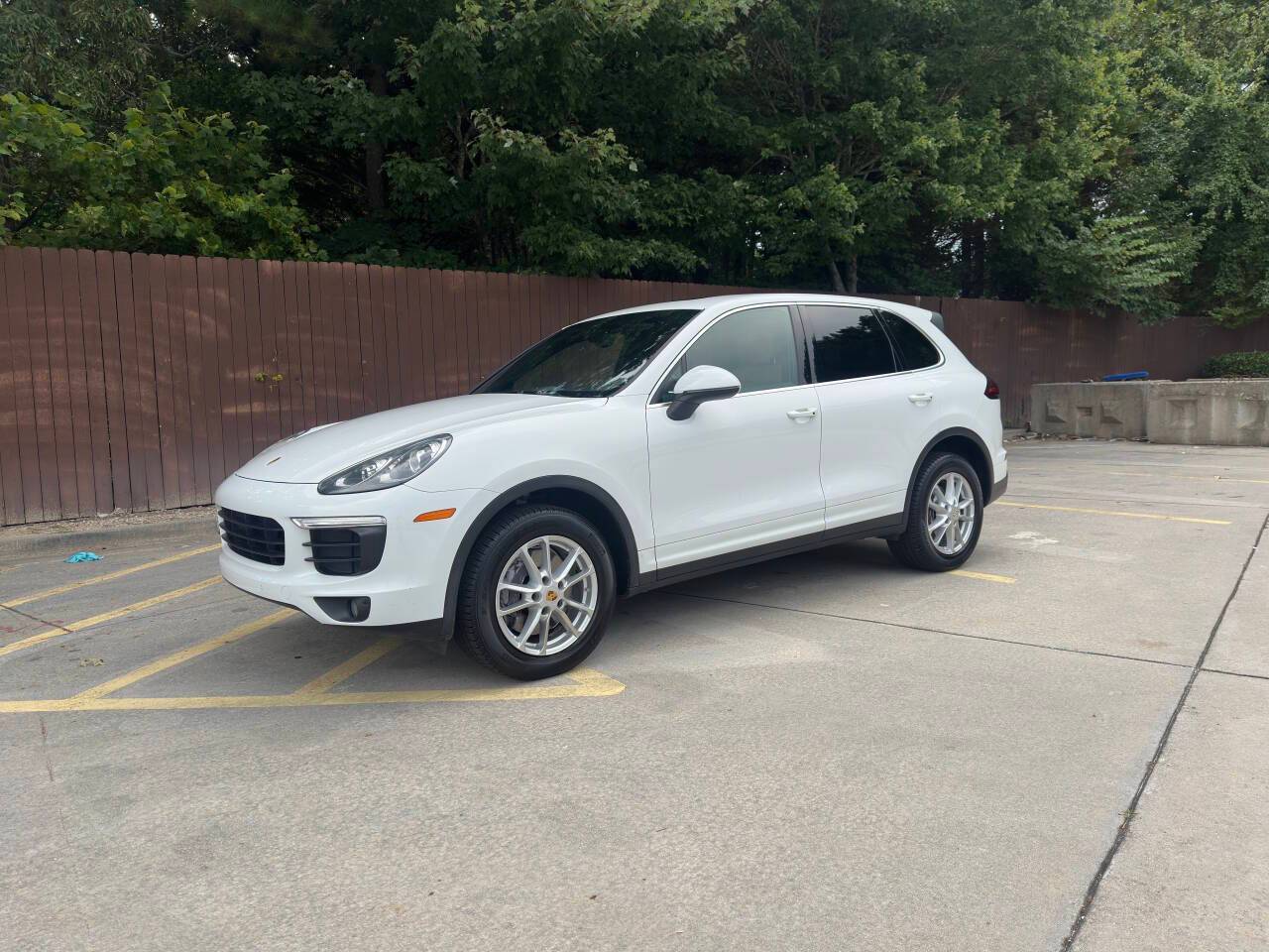 2016 Porsche Cayenne Standard — SUV — 91,795 mi — Liburn, GA