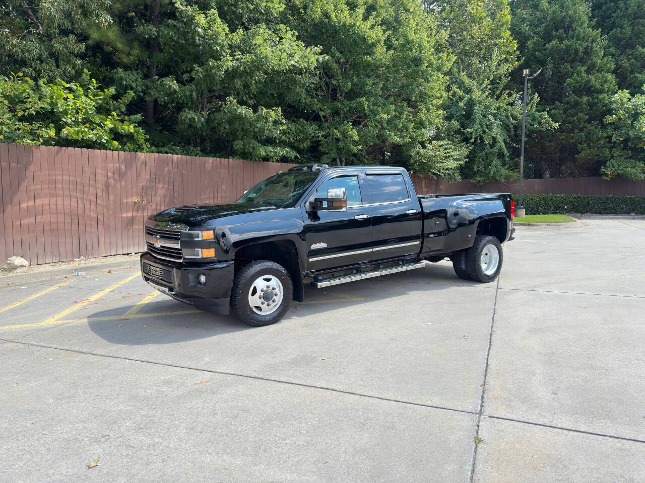 2019 Chevrolet Silverado 3500HD High Country — Pickup Truck — 187,169 mi — Liburn, GA