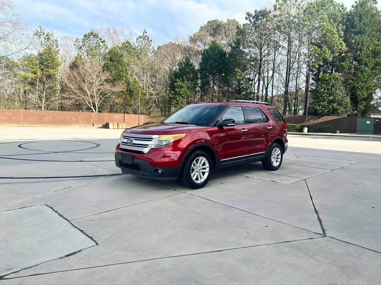 2014 Ford Explorer XLT — SUV — 124,934 mi — Liburn, GA