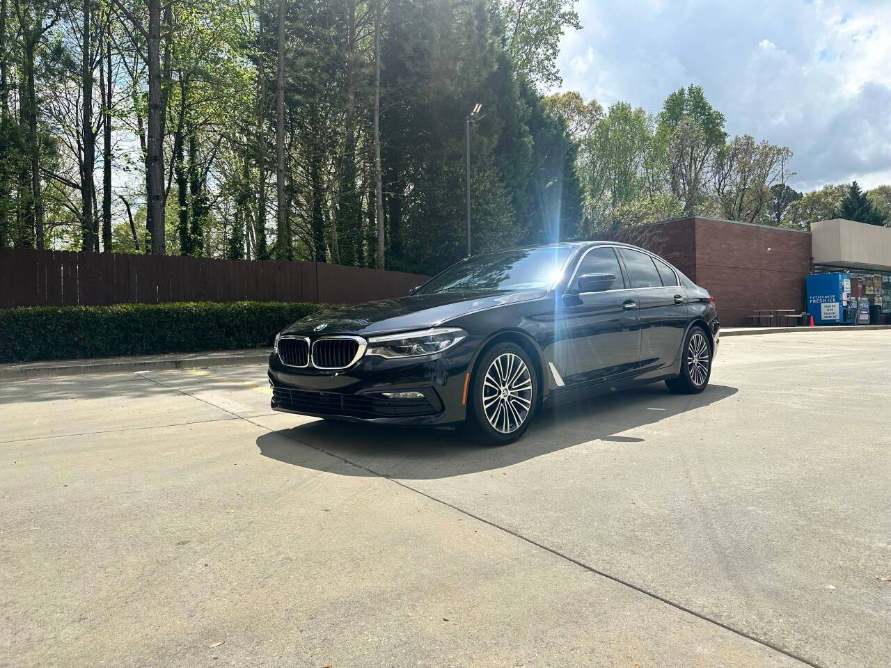 2017 BMW 5 Series 540i — Sedan — 109,843 mi — Liburn, GA