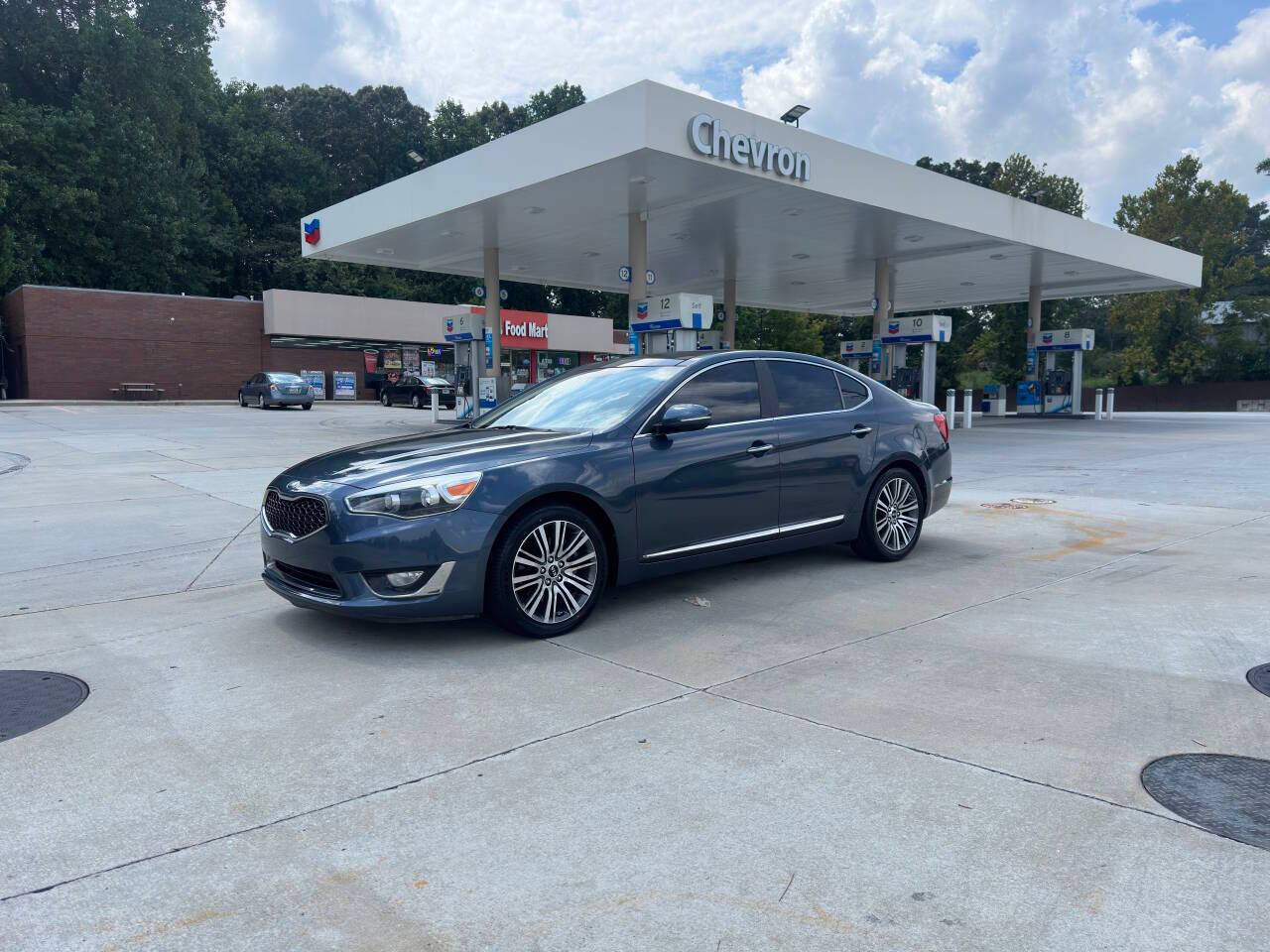 2014 Kia Cadenza Premium — Sedan — 62,225 mi — Liburn, GA