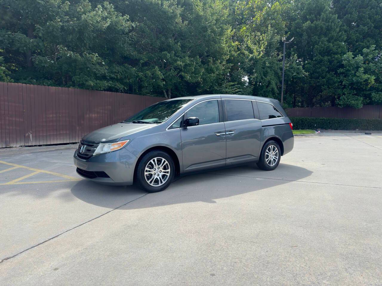2013 Honda Odyssey EX-L — Minivan — 216,523 mi — Liburn, GA