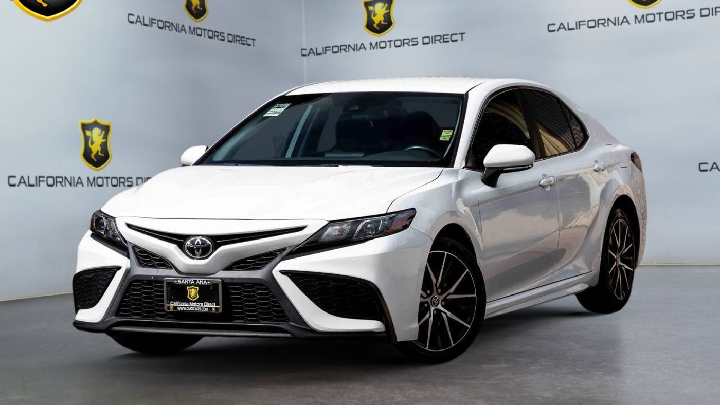 2022 Toyota Camry SE — Sedan — 64,819 mi — Fontana, CA
