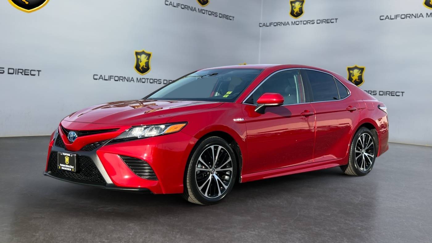 2020 Toyota Camry Hybrid SE — Sedan — 27,930 mi — Fontana, CA