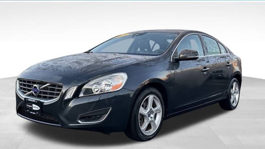 2013 Volvo S60 Premier — Sedan — 75,919 mi — Highland Park, IL