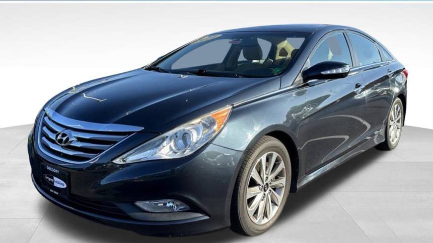 2014 Hyundai Sonata Limited — Sedan — 72,726 mi — Highland Park, IL