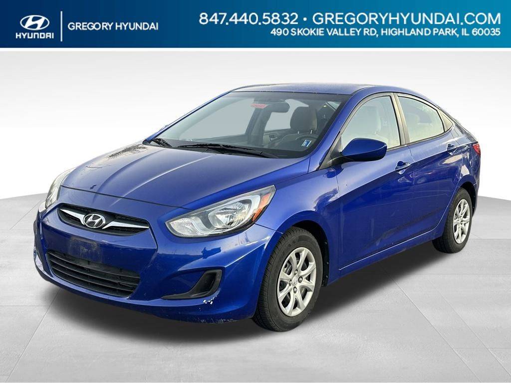 2013 Hyundai Accent GLS — Sedan — 111,158 mi — Highland Park, IL