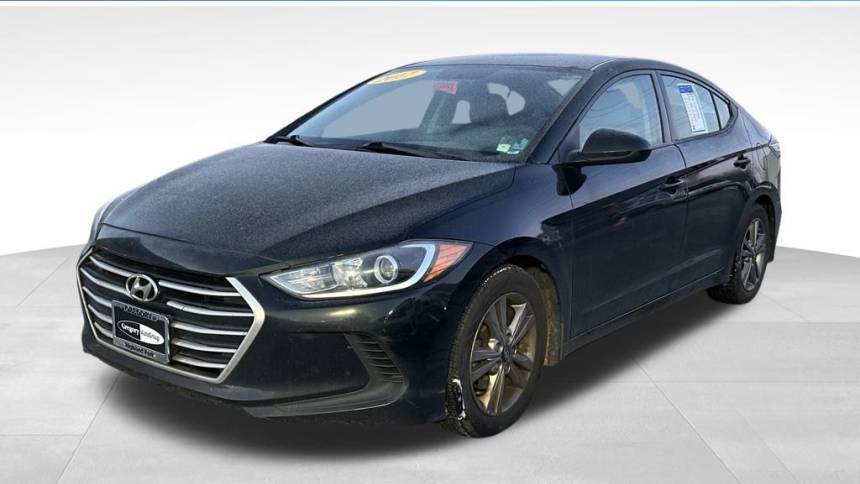 2017 Hyundai Elantra SE — Sedan — 179,990 mi — Highland Park, IL