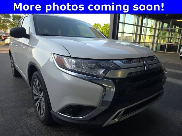 2020 Mitsubishi Outlander ES — SUV — 92,884 mi — Plano, TX