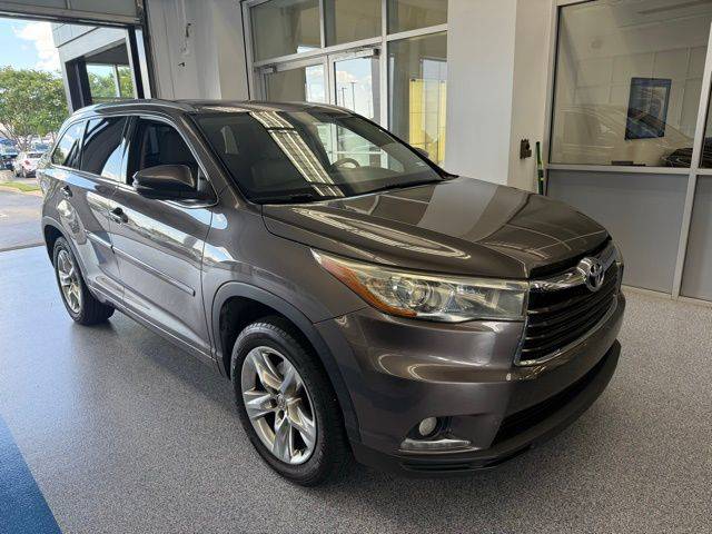 2015 Toyota Highlander Limited — SUV — 108,556 mi — Plano, TX