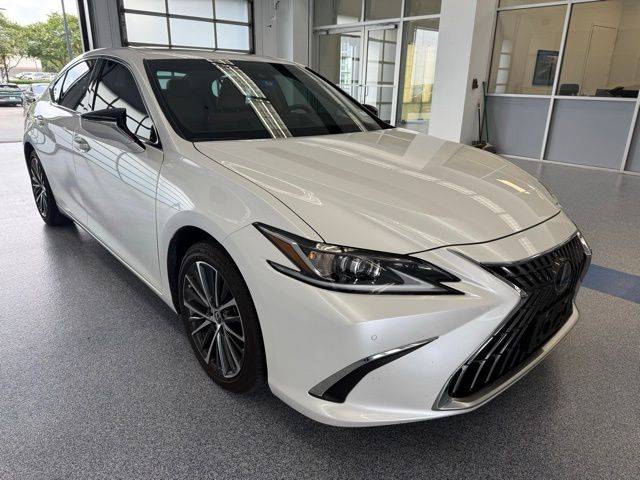 2023 Lexus ES ES 300h — Sedan — 22,595 mi — Plano, TX