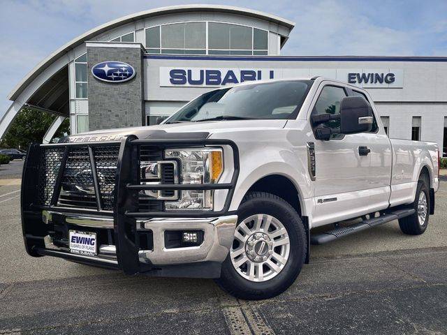 2017 Ford Super Duty F-350 XLT — Pickup Truck — 94,545 mi — Plano, TX