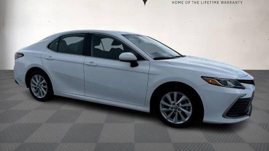 2023 Toyota Camry LE — Sedan — 47,550 mi — Hollywood, FL
