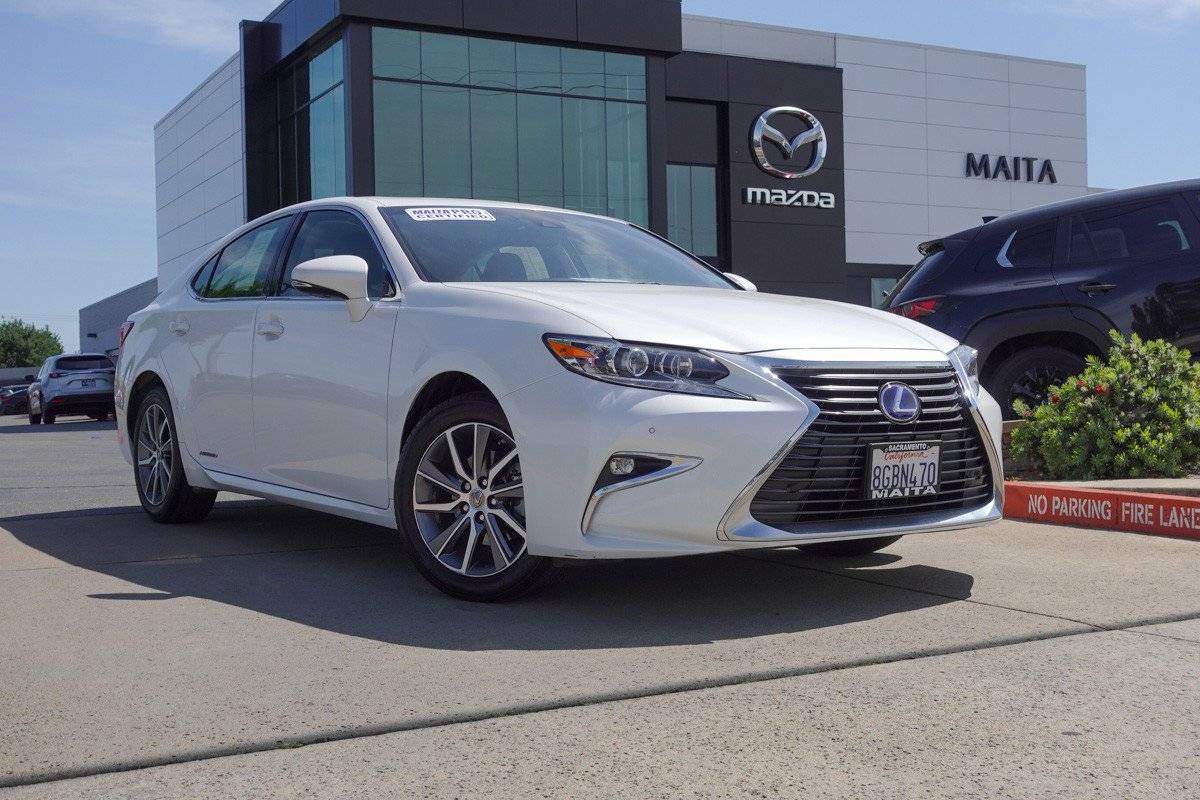 2017 Lexus ES ES 300h — Sedan — 57,981 mi — Sacramento, CA