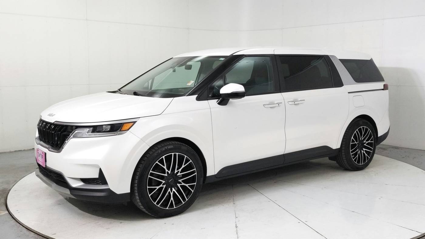 2022 Kia Carnival LX — Minivan — 78,689 mi — Las Cruces, NM