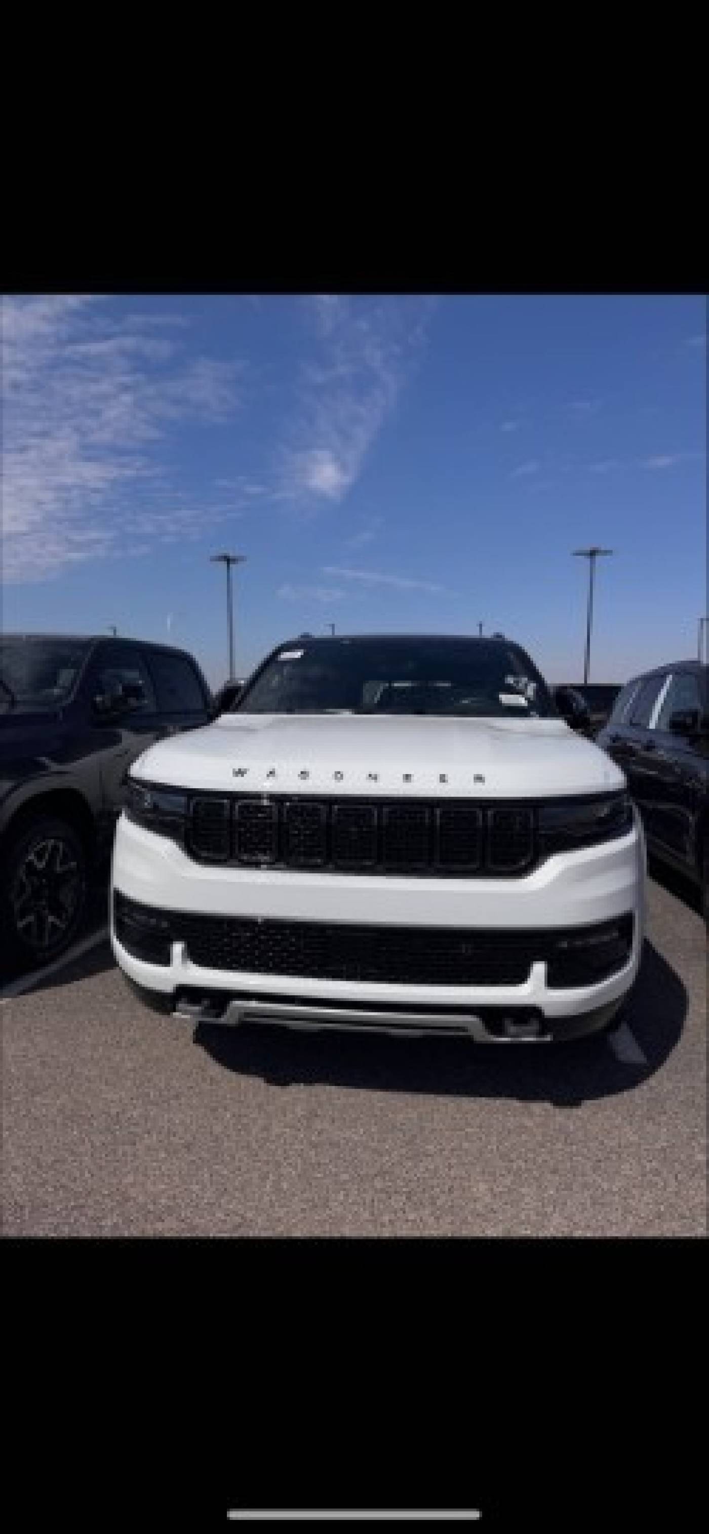 2025 Jeep Wagoneer Overland — SUV — 567 mi — Las Cruces, NM
