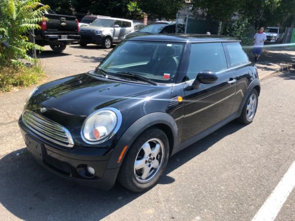 Used 2010 MINI Cooper Hardtop for Sale (with Photos) | U.S. News ...