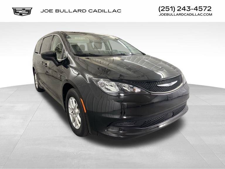 2023 Chrysler Voyager LX — Minivan — 57,871 mi — Mobile, AL
