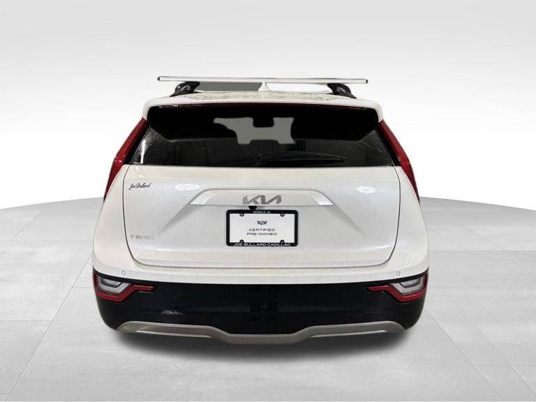 Thumbnail 4