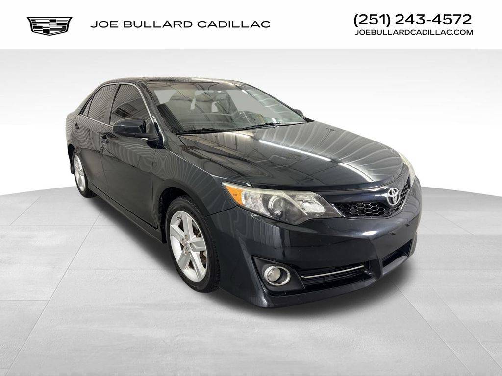 2014 Toyota Camry L — Sedan — 105,925 mi — Mobile, AL