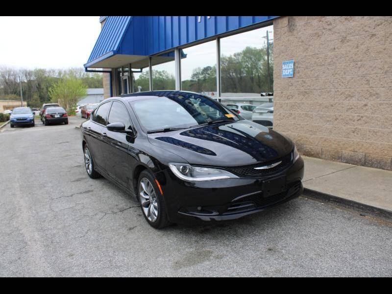 2015 Chrysler 200 S — Sedan — 77,205 mi — Smyrna, GA