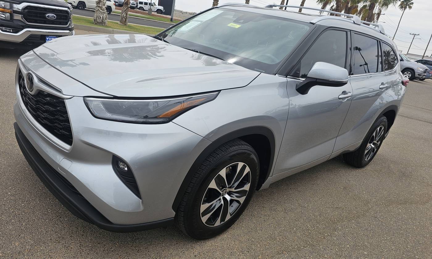 2021 Toyota Highlander XLE — SUV — 41,173 mi — Yuma, AZ