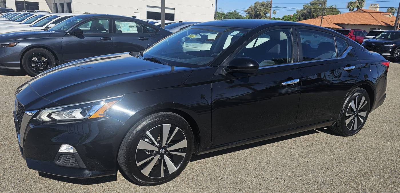 2022 Nissan Altima SV — Sedan — 60,127 mi — Yuma, AZ